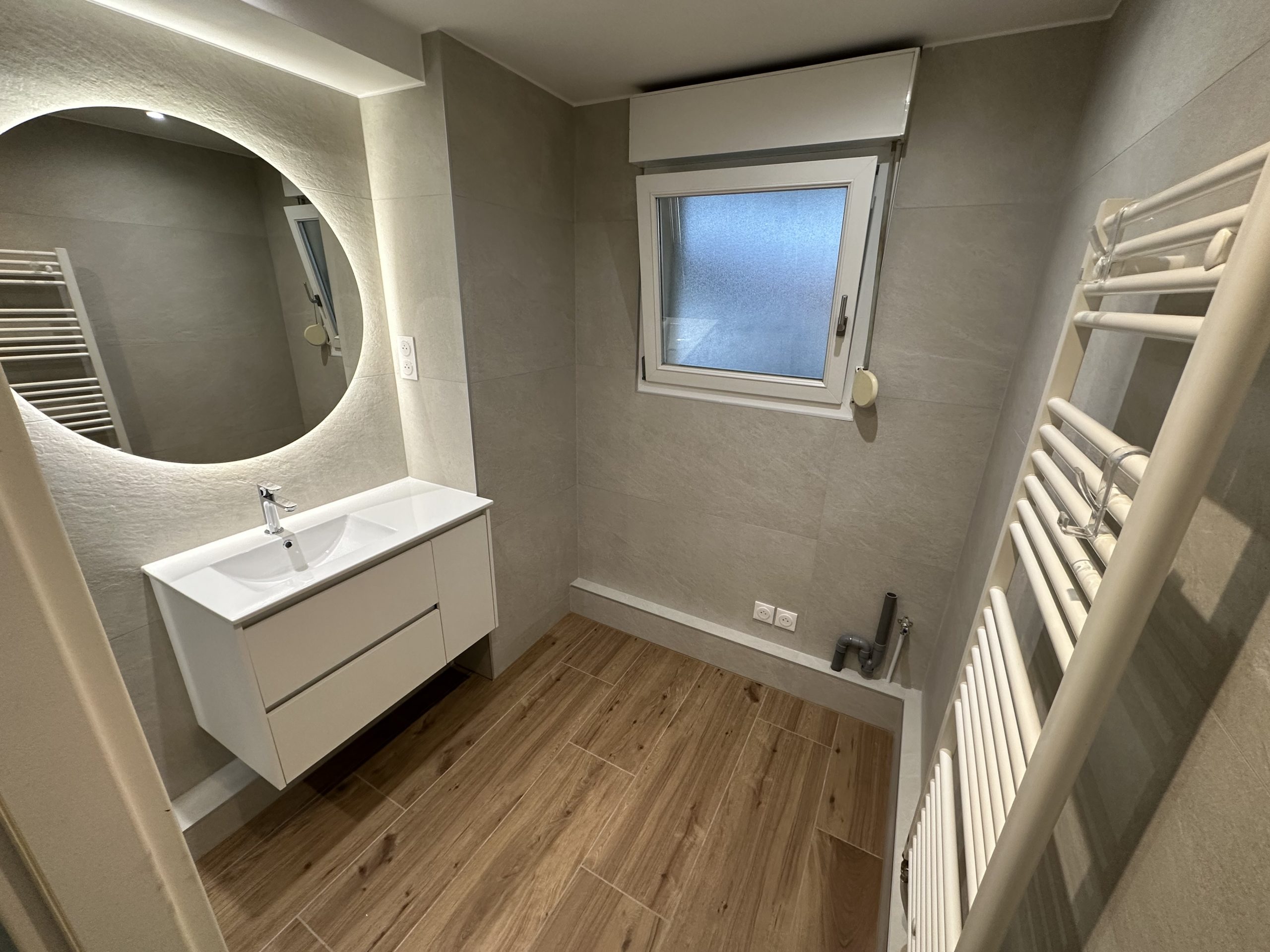 Illustration meuble salle de bain