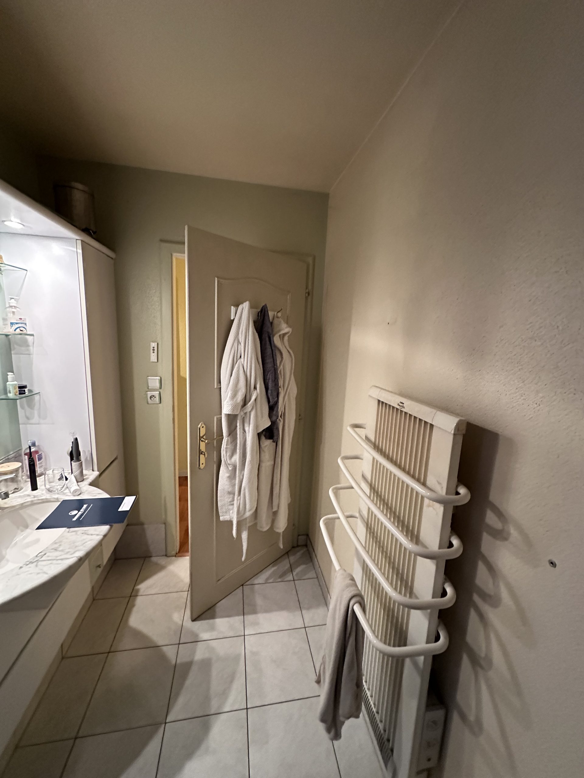 Illustration renovation-salle-de-bain-strasbourg-avant.