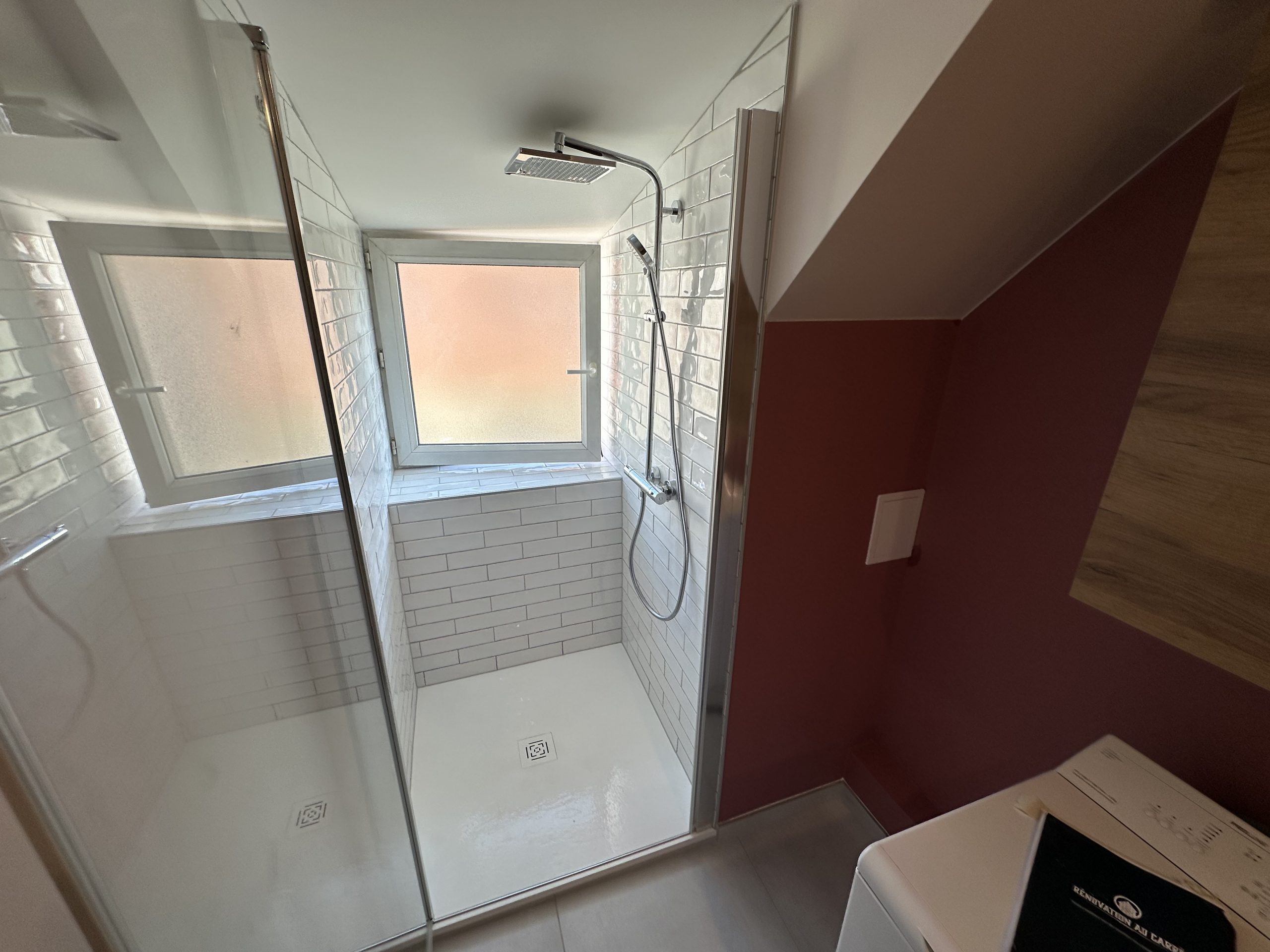 Illustration douche-italienne-sous-combles-strasbourg