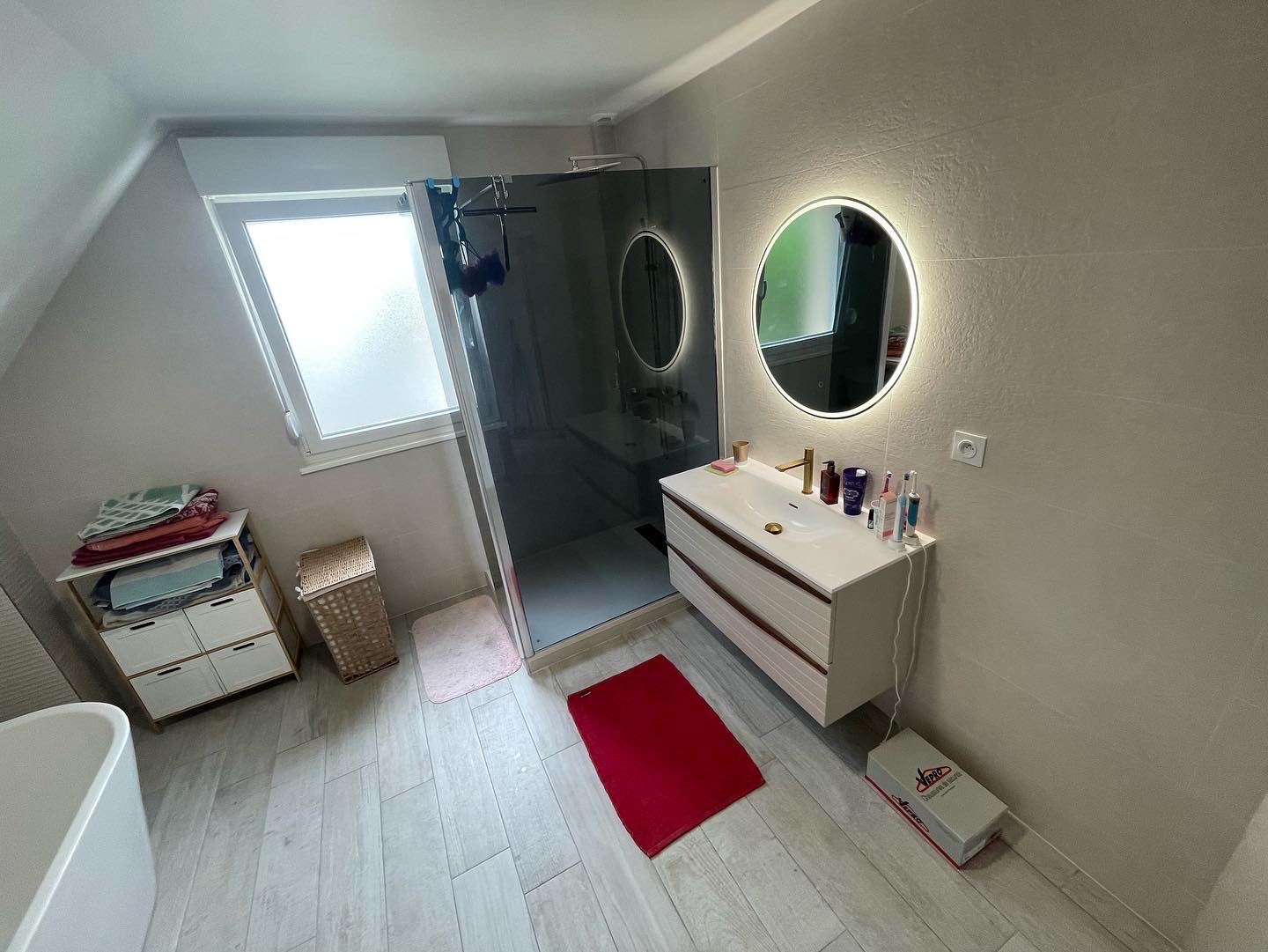 Illustration rénovation salle de bain